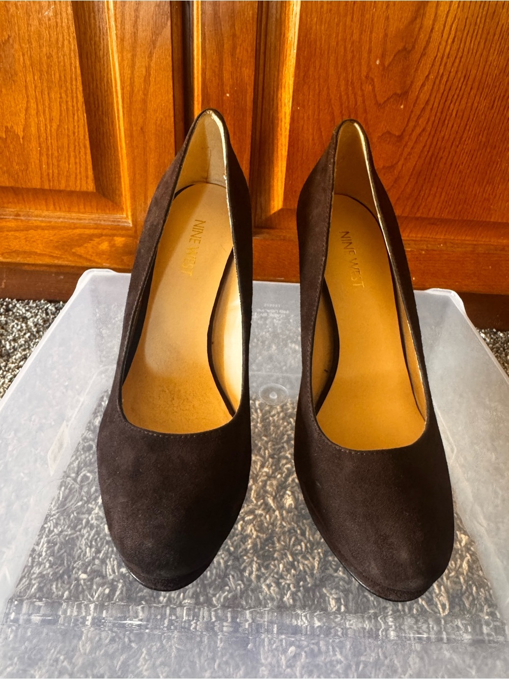 women’s high heels nine West brown